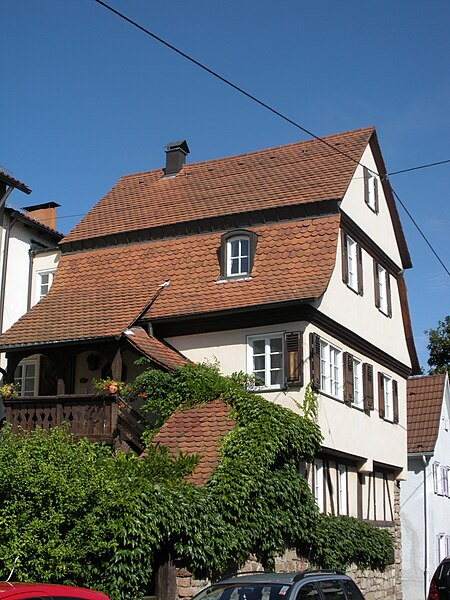 File:Stuttgart-Gaisburg Ältestes Haus.JPG