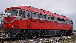 ТЭП70-0332 в красно-серой окраске Литовских ЖД