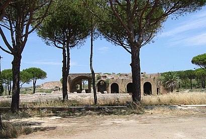 How to get to Terme Taurine with public transit - About the place