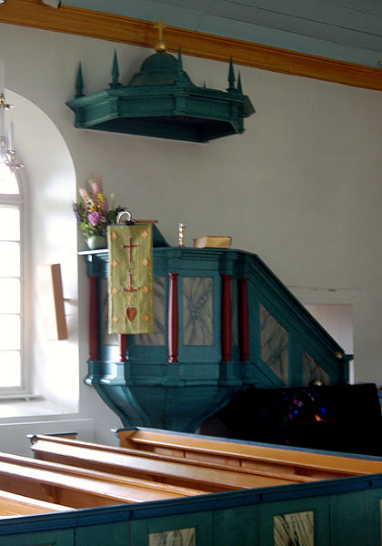 File:Tived kyrka4.jpg