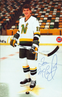 Tom McCarthy (ice hockey, born 1960) Canadian ice hockey player (1960–2022)