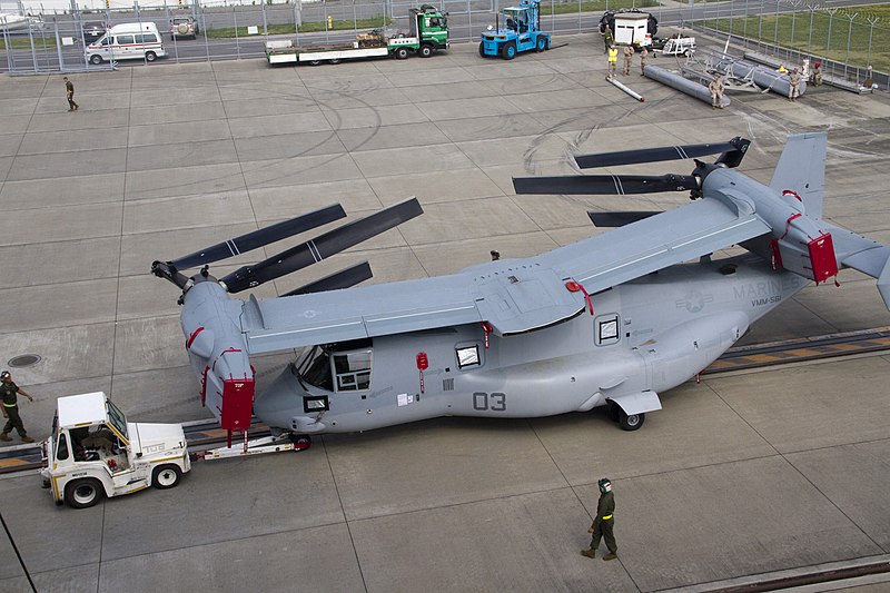 Die V-22 Osprey (engl. für „Fischadler“) oder Bell-Boeing V-22 800px-USMC-120723-M-PL160-011