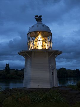 Wairoa vieux phare de Portland Island.jpg