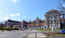 Eingang zum Rudolf-Virchow-Krankenhaus am Augustenburger Platz