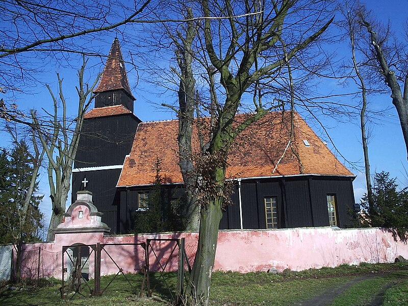 File:Zakrzewo, Saint Clemens church.jpg