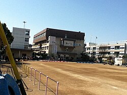 川口市立並木小学校