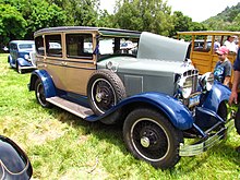 A 1929 Durant sedan 1929 Durant (5784724289).jpg