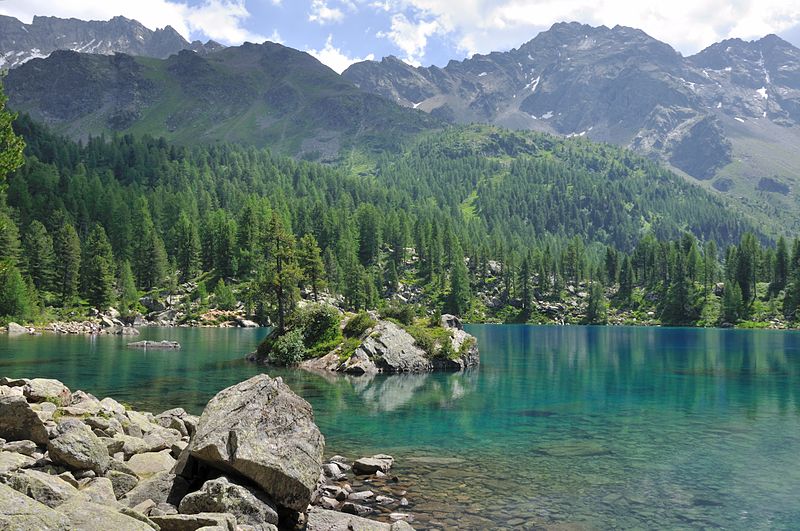 File:2013-08-06 11-55-35 Switzerland Kanton Graubünden Poschiavo Lagh da Saoseo.JPG