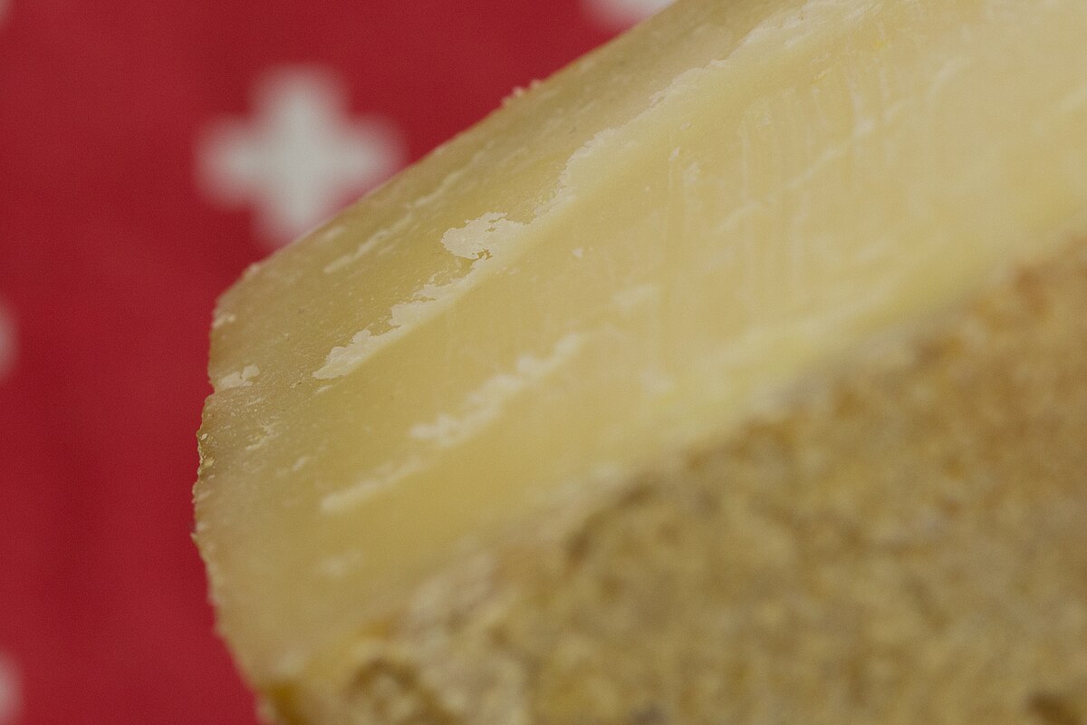 Gruyère cheese - Wikipedia