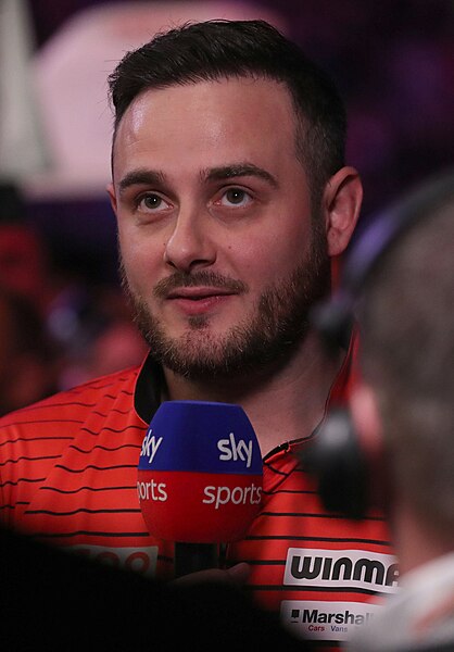 File:2022-06-13 Play-offs (2022 Premier League Darts) by Sandro Halank–051.jpg