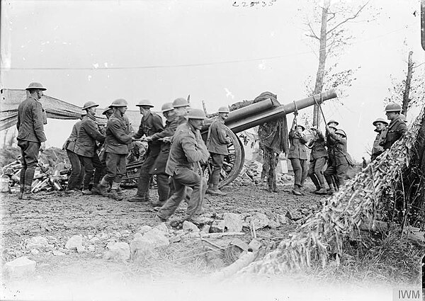 RGA manhandling a 60-pounder gun at Ypres, 1917