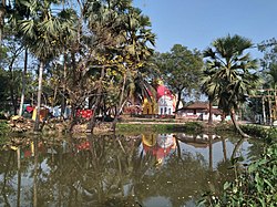 El templo de Dakhsina Kali del siglo XIX en Bhagabanpur