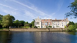 Palatul Arhiepiscopal, Bishopthorpe - geograph.org.uk - 1303769.jpg