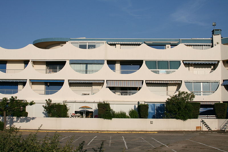 File:Architecture 70s France.jpeg