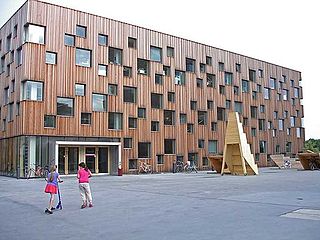 <span class="mw-page-title-main">Umeå School of Architecture</span> Architecture school of Umeå University