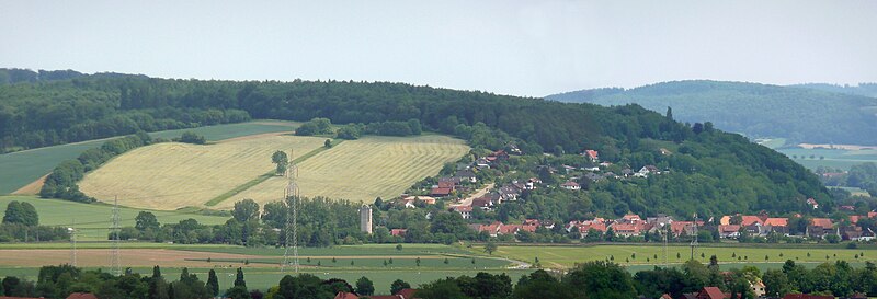 File:Bückeberg vom Ohrberg.jpg