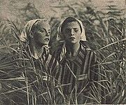 左から、アーネリカ：Barbara Fijewskaとナディア：Maria Winogradowa
