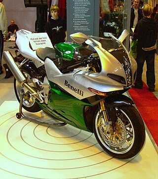 <span class="mw-page-title-main">Benelli Tornado Tre 900</span> Type of motorcycle
