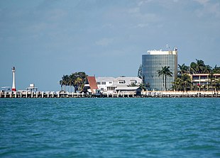 Bliss și Radisson - Belize City.jpg