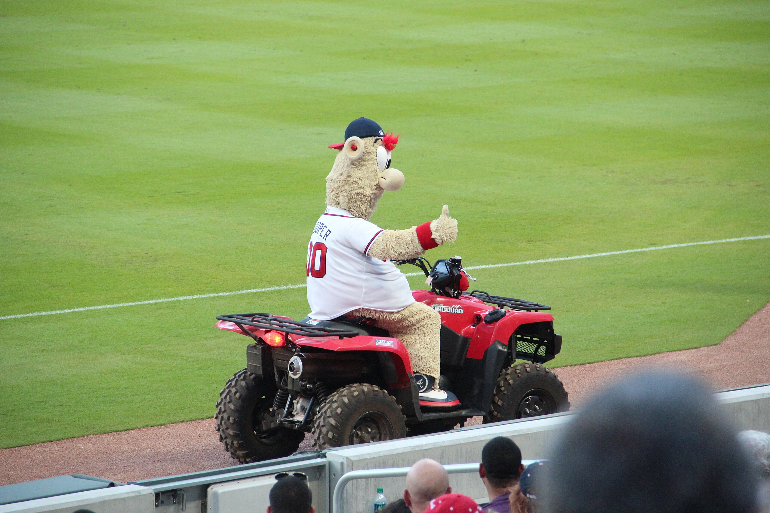 Braves mascot Blooper hilariously failed to jumpt through two tables