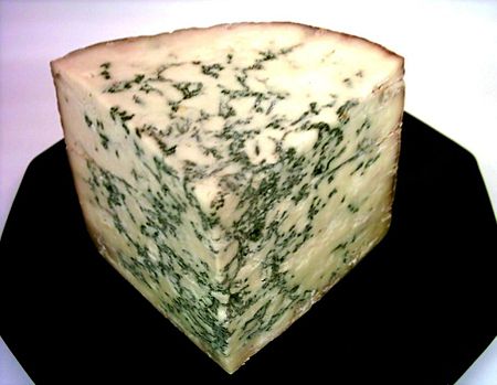 Tập_tin:Blue_Stilton_Quarter_Front.jpg