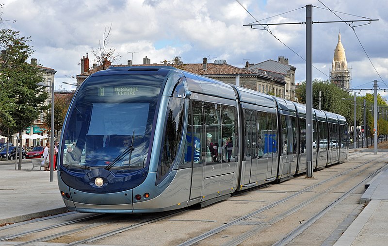 File:Bordeaux Tram R01.jpg