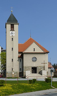 Kostel svatého Jana Nepomuckého ve Starém Lískovci postavený v letech 1925–1926 podle návrhu architekta Vladimíra Fischera.