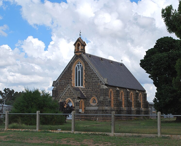 File:Carisbrook Anglican Church.JPG