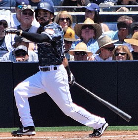 Carlos Asuaje batting for the San Diego Padres in 2017.jpg