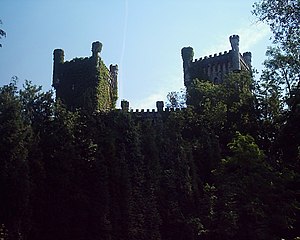 Castillo de las Caldas.jpg