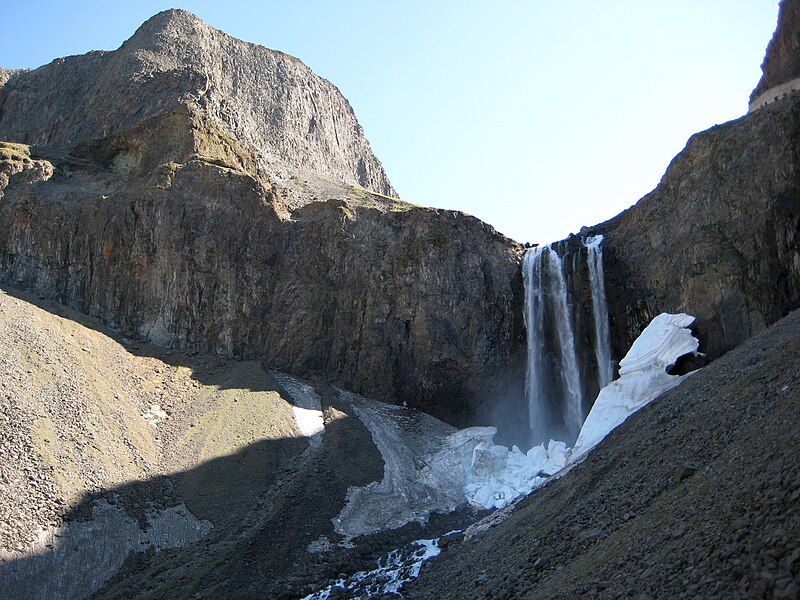 File:Changbai Shan Waterfall 080614 - 3.jpg