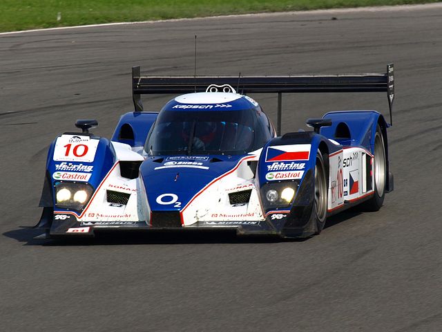 An Aston Martin-powered Lola B08/60 run by Charouz Racing System and backed by Aston Martin Racing