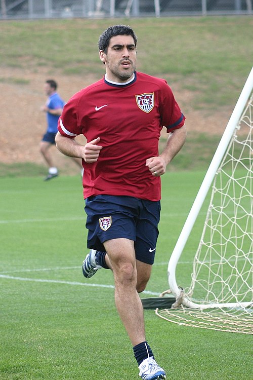 Claudio Reyna during practice