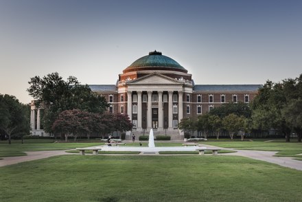 Constructed in 1915, Dallas Hall remains the centerpiece of the campus.