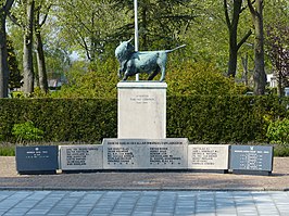 Oorlogsmonument "De Stier" in Noord-Scharwoude