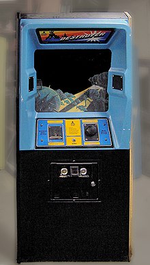 A Destroyer arcade machine