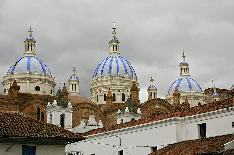 File:Domes of the New Cathedral in Cuenca, Ecuador.jpg