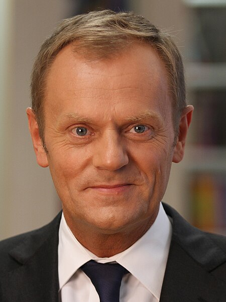 Tập_tin:Donald_Tusk_(6165309851)_(cropped).jpg