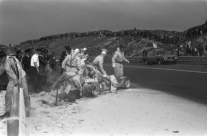 File:Fatal accident at 1973 Dutch Grand Prix.jpg