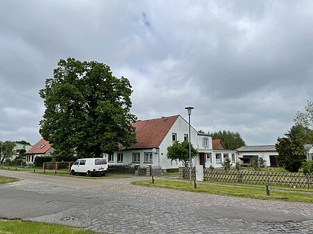 Fehrbellin Lobeofsund Ortsansicht 01