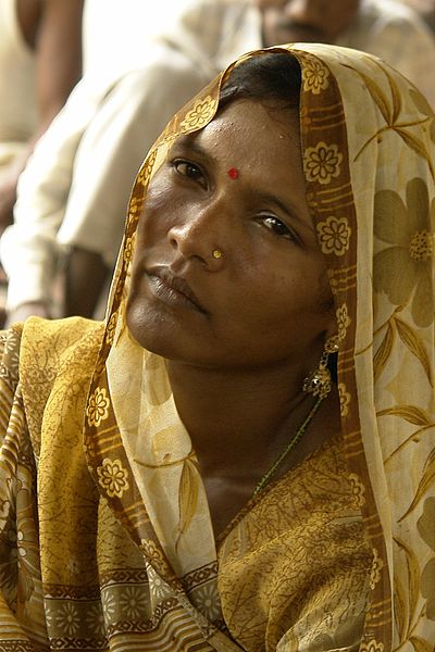 File:Femme, district Umaria, Inde.jpg