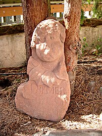 Spolie mit Menschenkopf, aufgefunden im Klosterbereich (jetzt Hauptstr. 1)