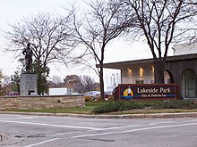 Lakeside Park entrance