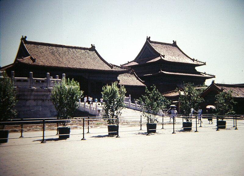 File:Forbidden City (9854197055).jpg