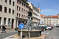 Straßen der Historischen Altstadt mit Bürgersteigen und Granitpflasterungen