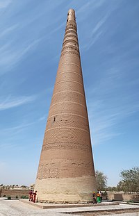 Gutlug Timur Minaret (41542199105).jpg