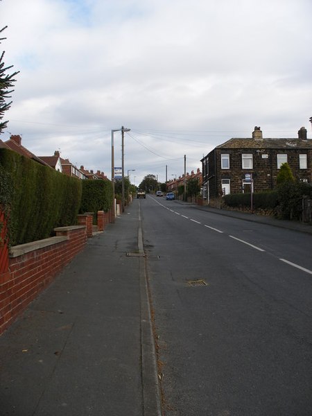 File:Haigh Moor Road - geograph.org.uk - 990928.jpg