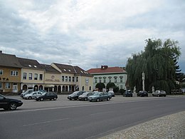 Hrušovany nad Jevišovkou - Sœmeanza