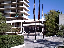 Edificio del CUAAD de la Universidad de Guadalajara (U. de G.) en el Mirador de Huentitán.