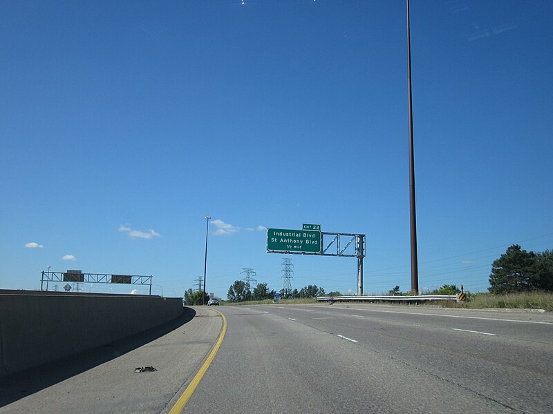 File:Interstate 35W - Minnesota - 6170680547.jpg